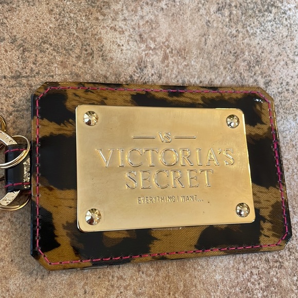 Victoria Secret Keychain NWT - Picture 3 of 4